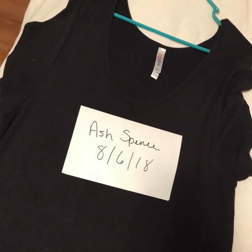 Black classic T 3x super stretchy material